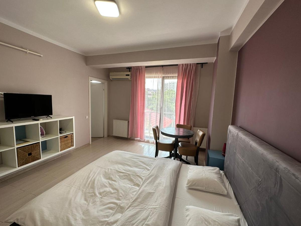 Central Studio Vitan Mall Bucharest Luaran gambar